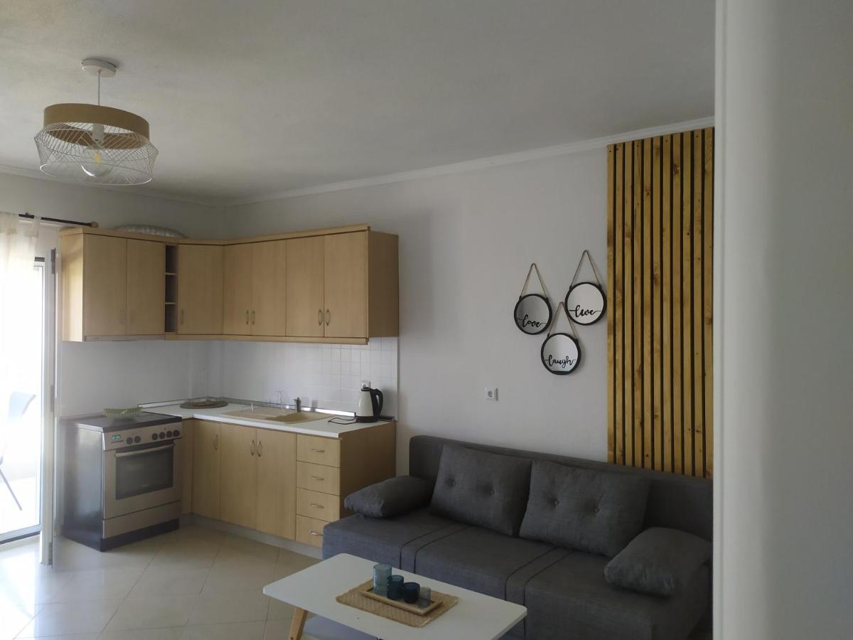 Ofrinio Central Apartments ภายนอก รูปภาพ